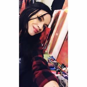 Meet your Posher, Victoria